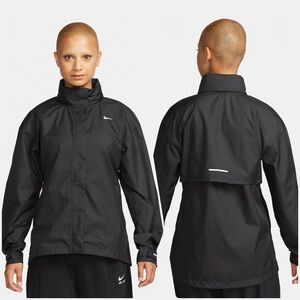 NEW Nike Fast Repel Women's Packable Hooded Running Jacket Black - Small
